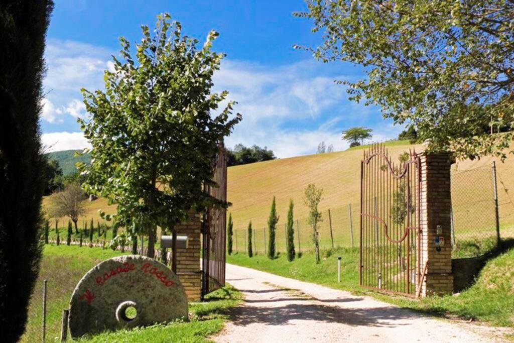 Willa Casale Rosso Castel San Felice Zewnętrze zdjęcie