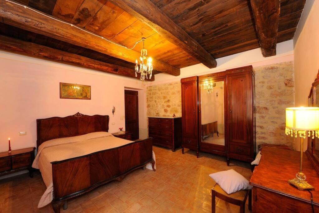 Willa Casale Rosso Castel San Felice Zewnętrze zdjęcie