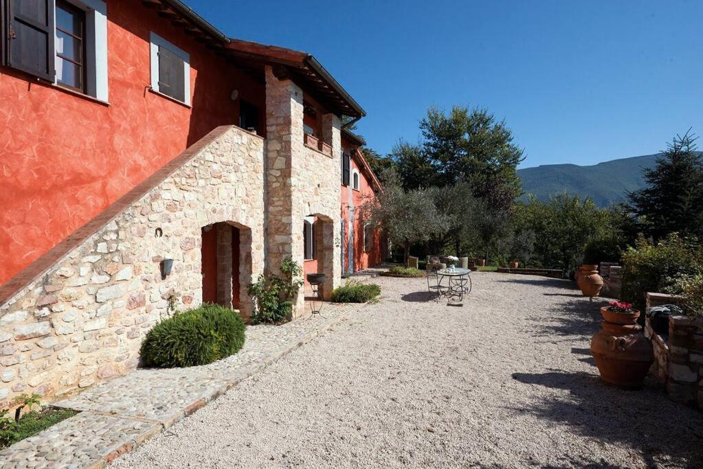 Willa Casale Rosso Castel San Felice Zewnętrze zdjęcie