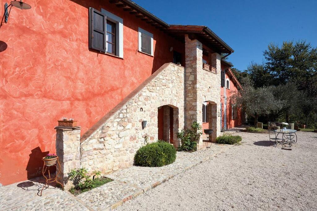 Willa Casale Rosso Castel San Felice Zewnętrze zdjęcie